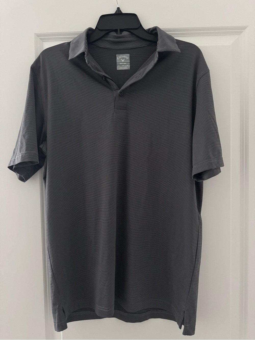 Callaway Men's Gray and Black Striped Polo Shirt